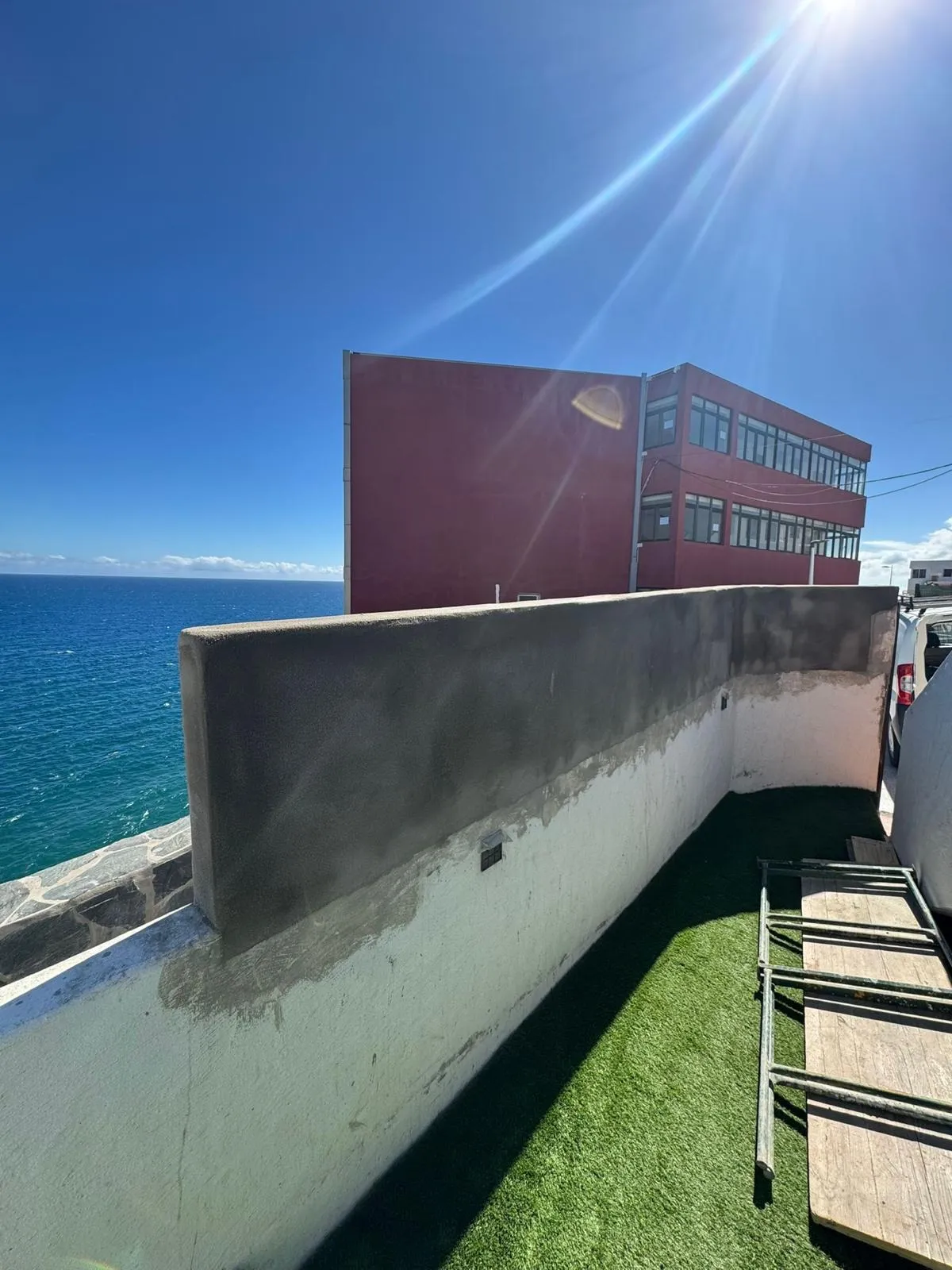 El enfoscado, antes de pintar